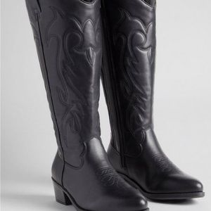 Torrid black cowboy boots